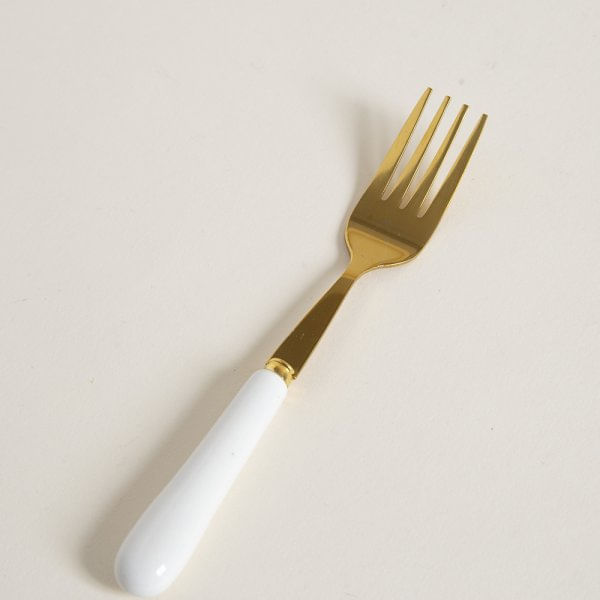 Tenedor acero dorado mango blanco15 cm